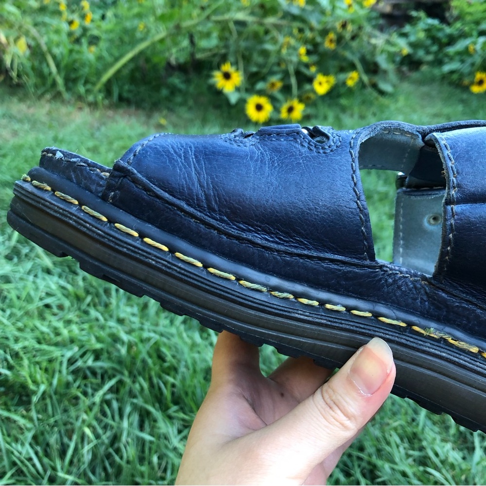 Dr. Martens Daisy O-ring Cut-Out Sandals - Picture 8 of 16